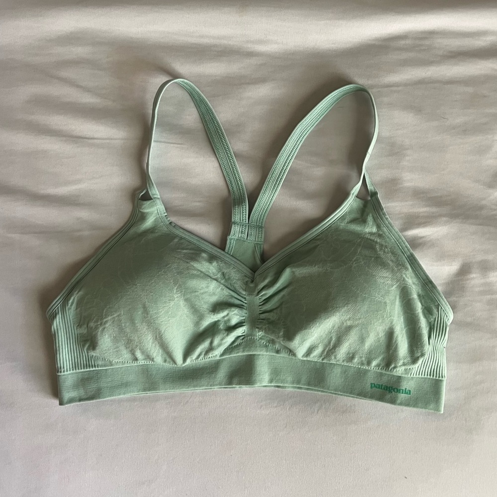 Mint green NWOT Patagonia Sports Bra, light support